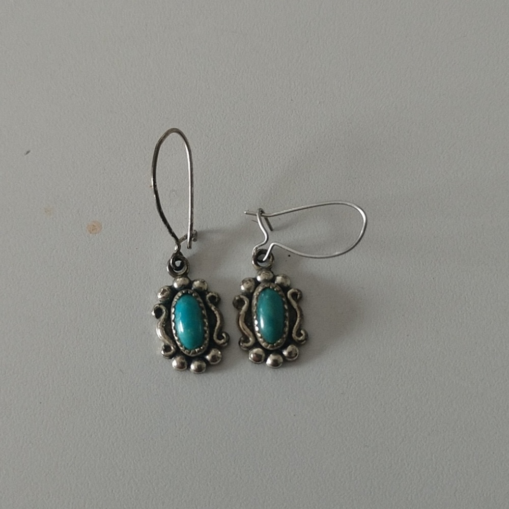 Turquoise drop earrings